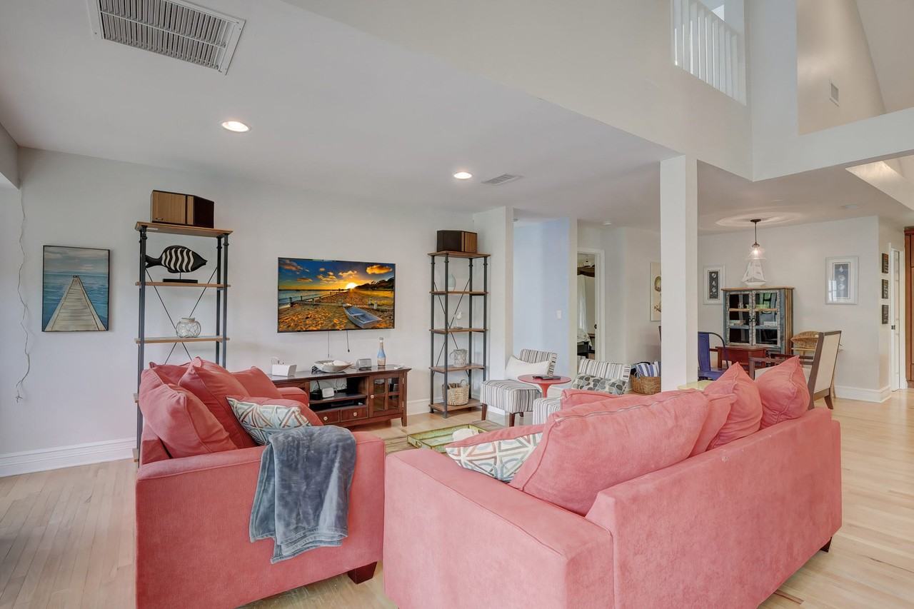 5731 Marimin Dr #1073514P - Photo 3 of 43