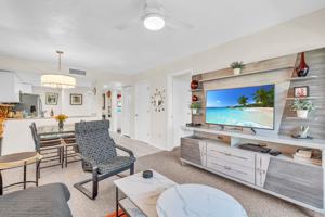 featured image of 600 Neapolitan Way