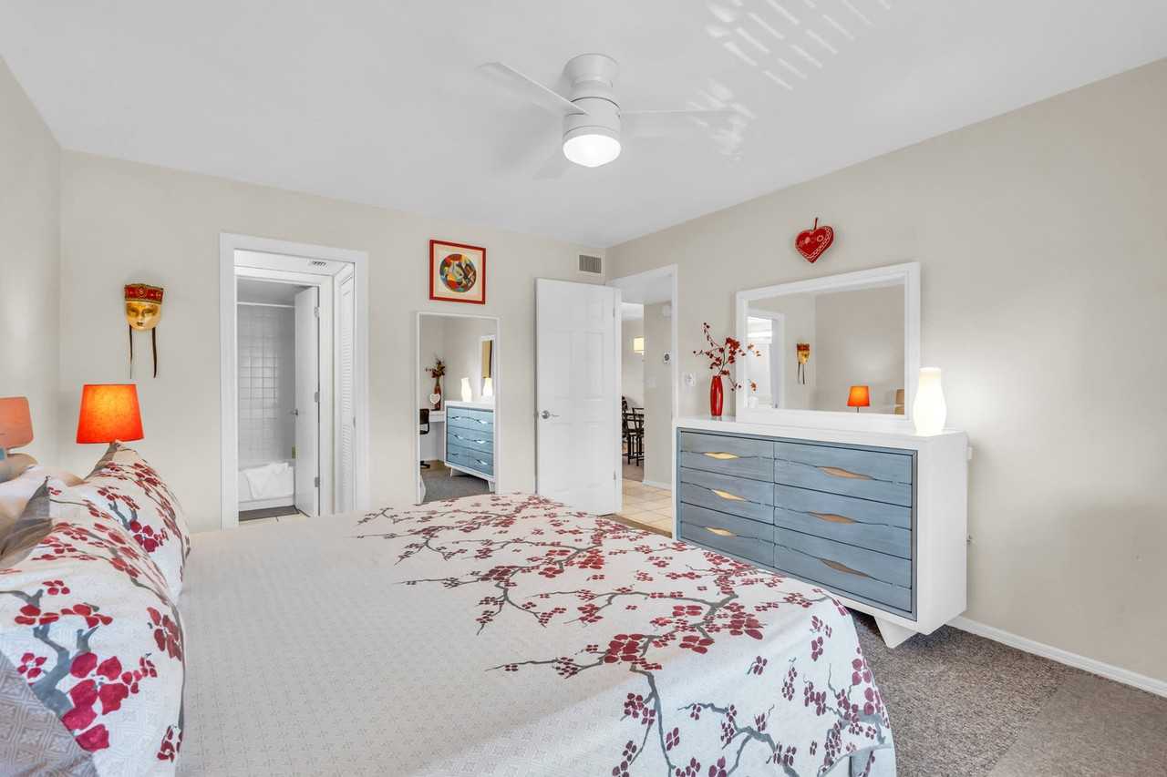 600 Neapolitan Way #1073554P - Photo 6 of 37