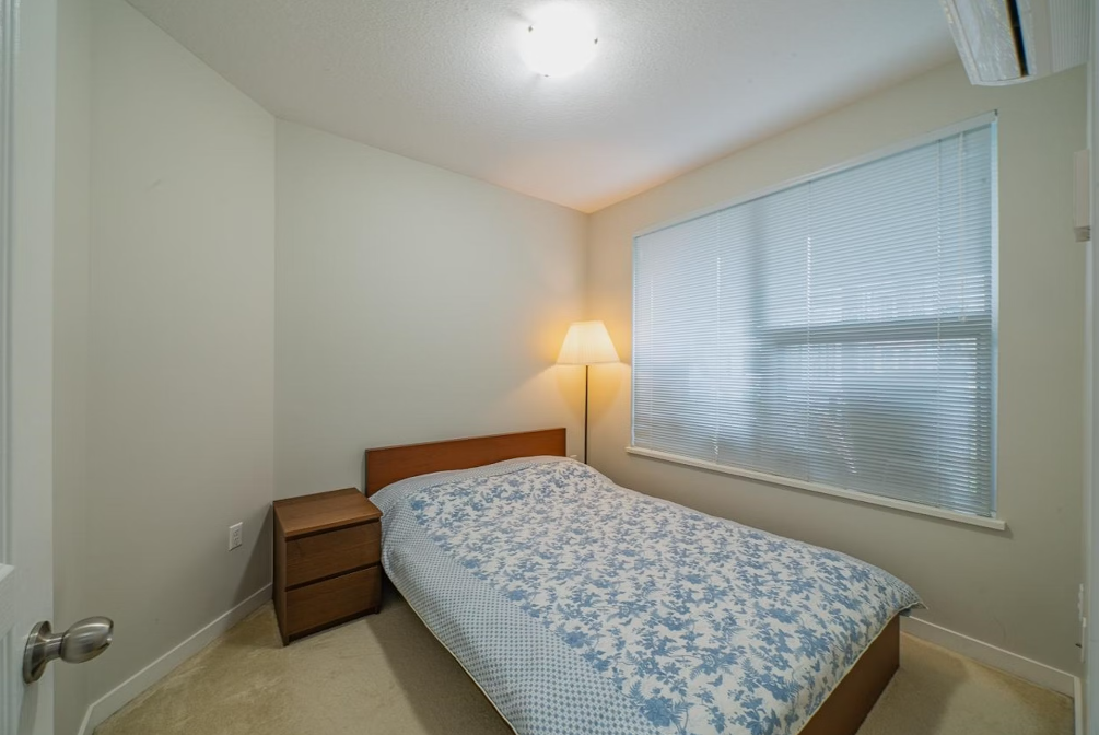 9366 Tomicki Avenue - Photo 6 of 19