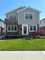 featured image of 554 East Park Avenue #2