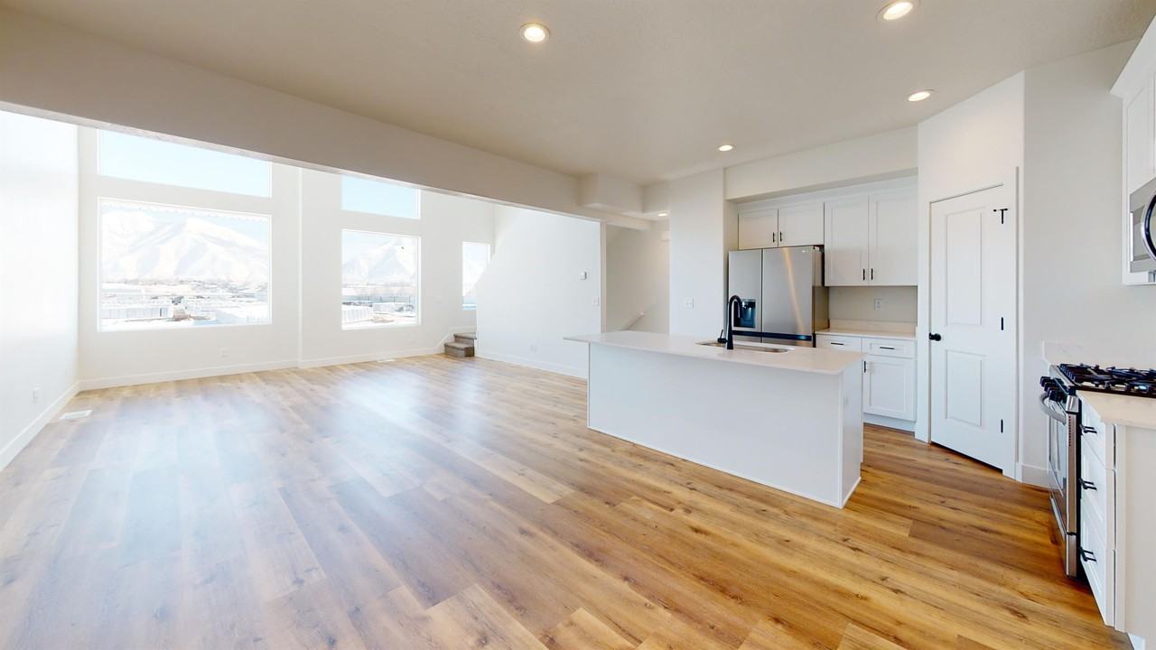 1776 Northwest #18 - Photo 2 of 21