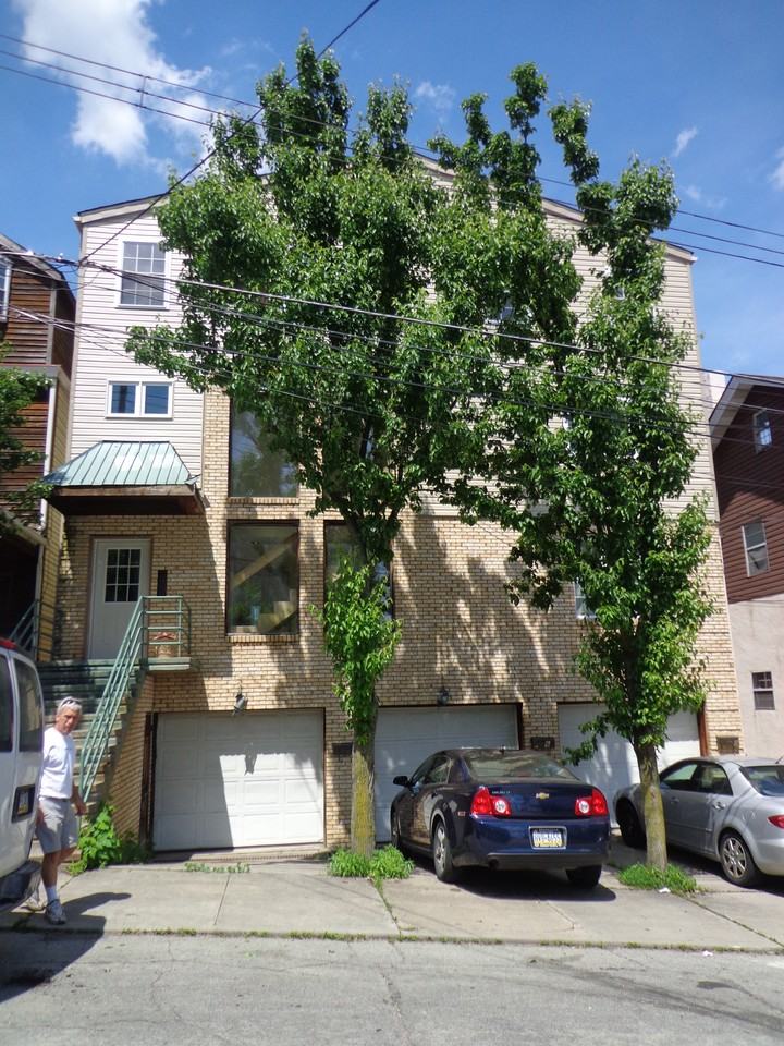 8 Prospect Street - Photo 3 of 7