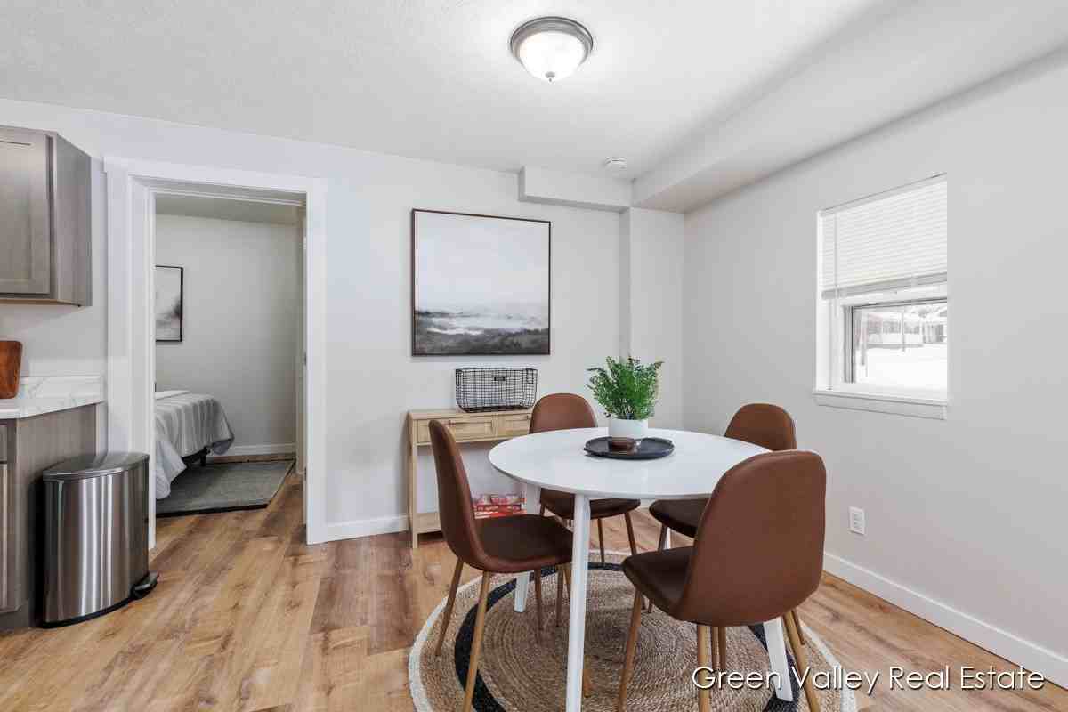 1543 Beidler St #2 - Photo 6 of 17