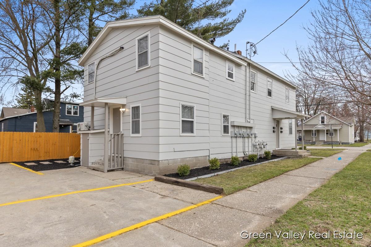 1543 Beidler St #2 - Photo 4 of 17