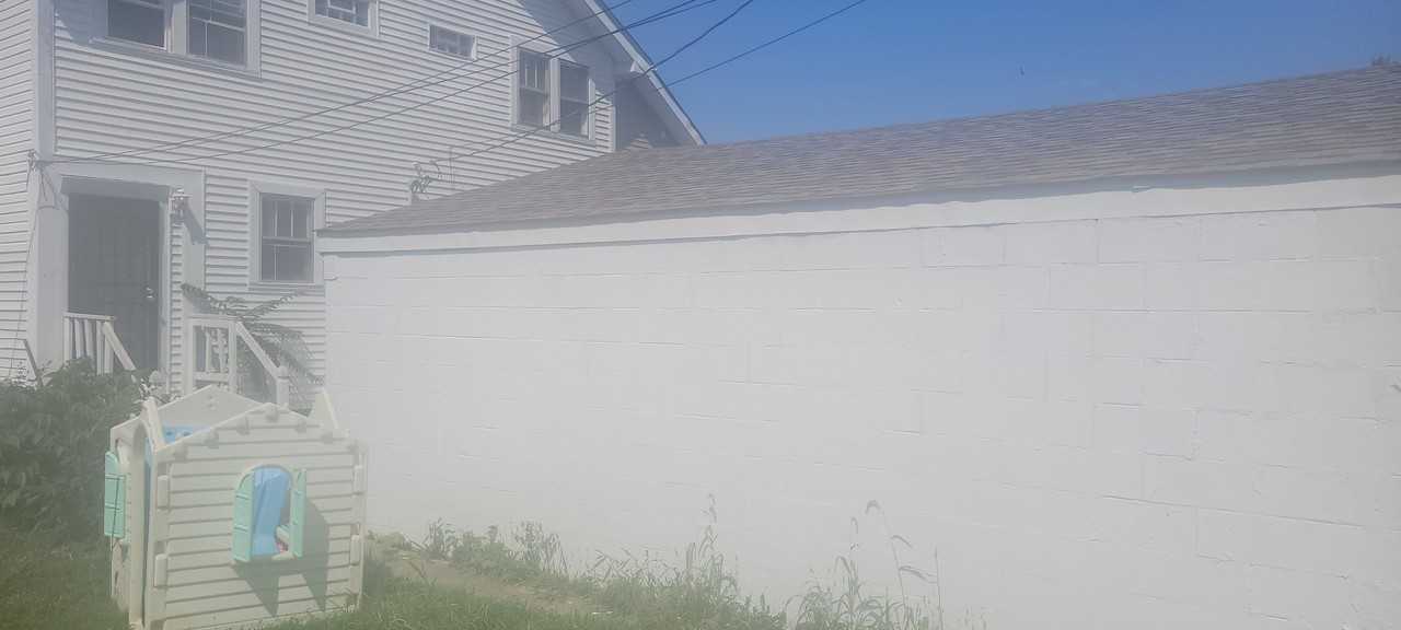 1619 E Hudson St #1619 - Photo 7 of 9