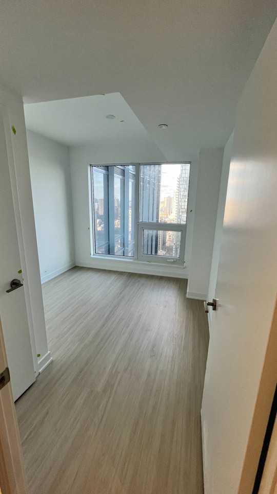 8 Wellesley Street West - Photo 3 of 9