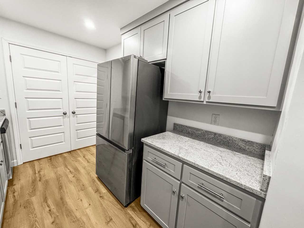 Experience comfortable and stylish living at Westridge Village Apartments - Photo 5 of 5