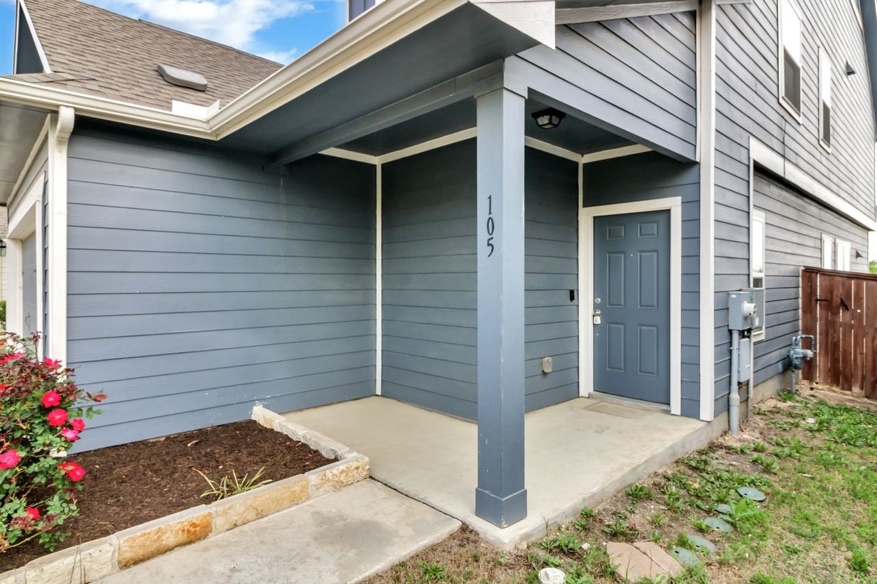 105 High Plains Pass - Photo 2 of 32