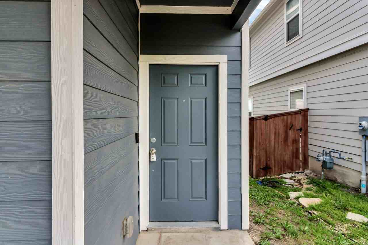 105 High Plains Pass - Photo 3 of 32