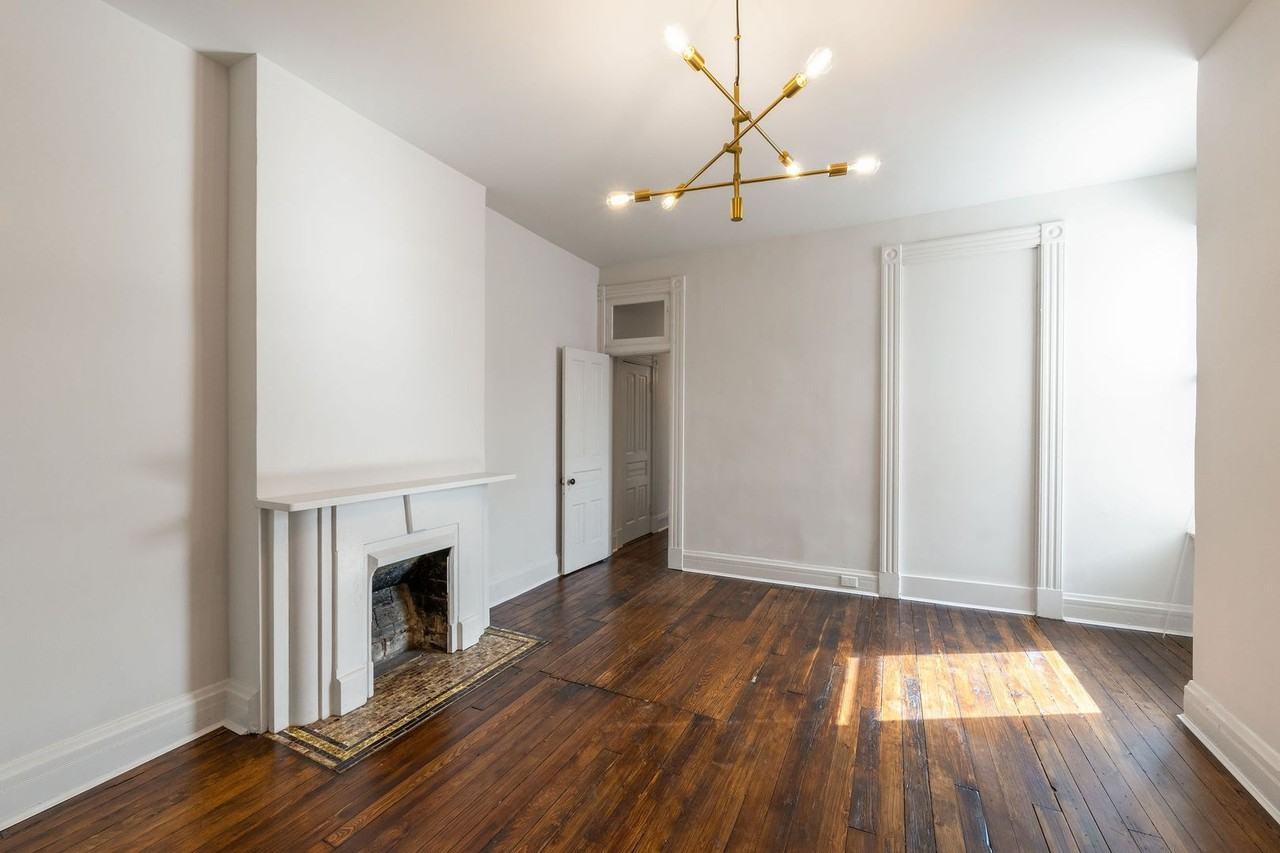 828 Madison Ave - Photo 3 of 8