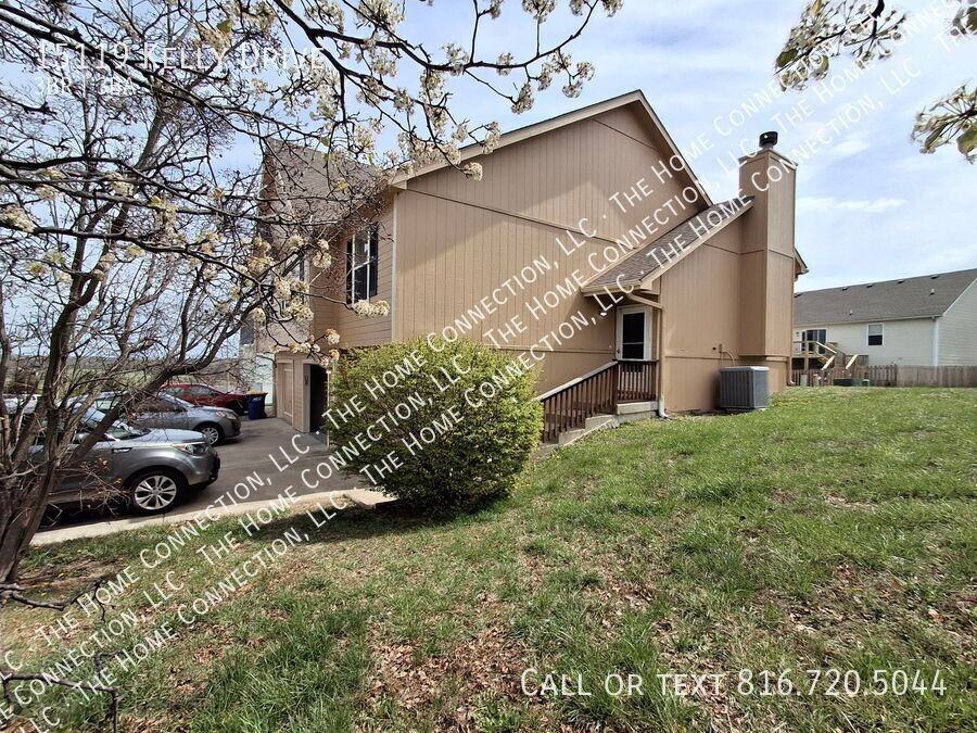 15119 Kelly Dr - Photo 3 of 28