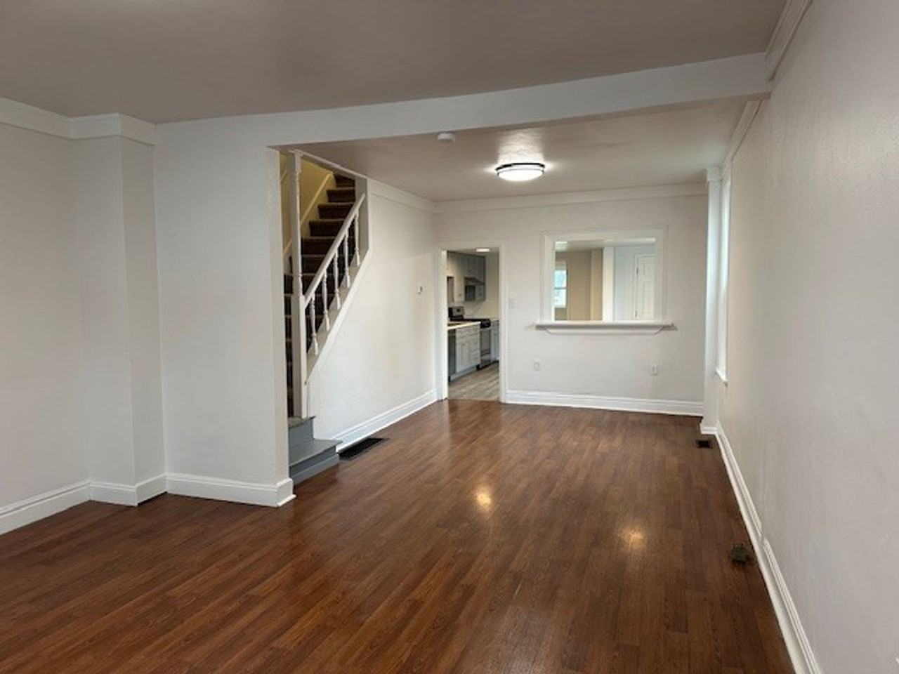 225 N College St - Photo 2 of 18