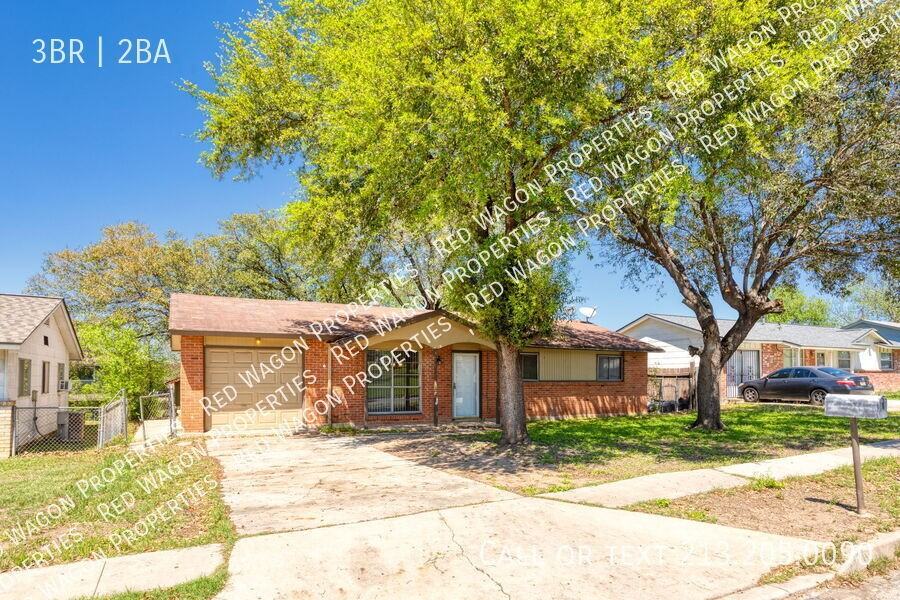 5231 Silvertip Dr - Photo 2 of 10