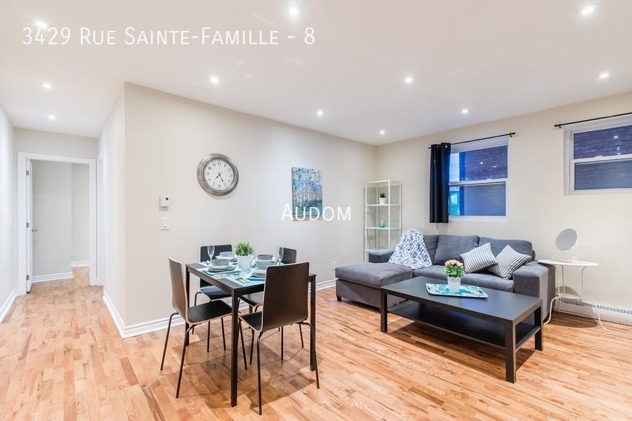 3429 Rue Sainte-Famille #8