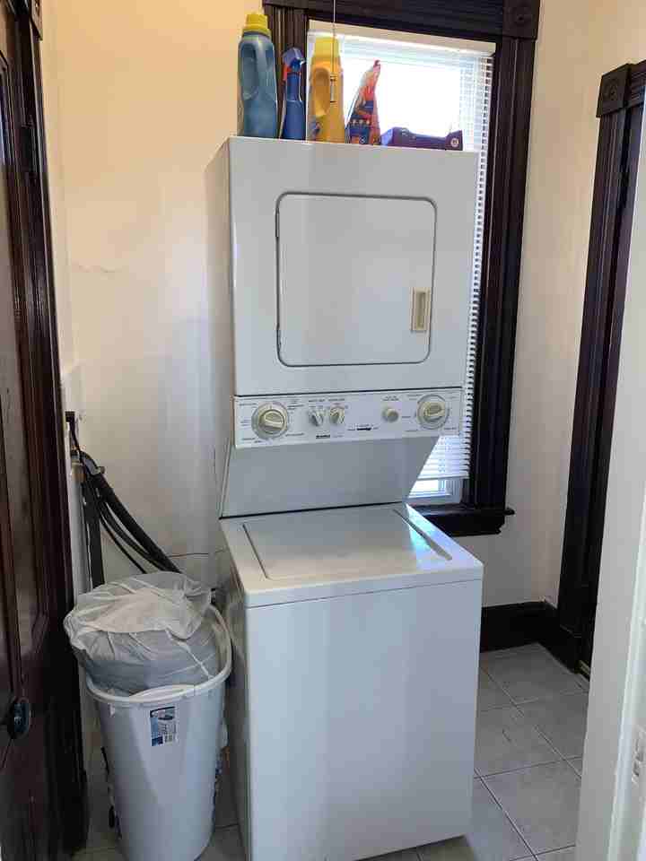 74 Sharon St #1 - Photo 4 of 12