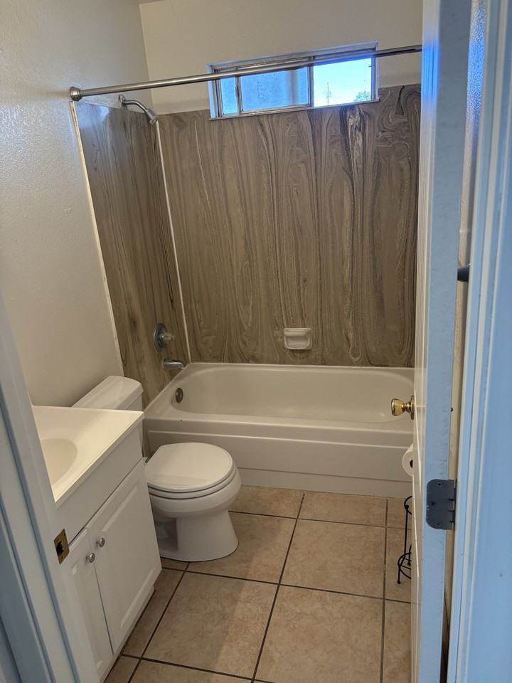 4464 E Fairmount St #4464 - Photo 7 of 7