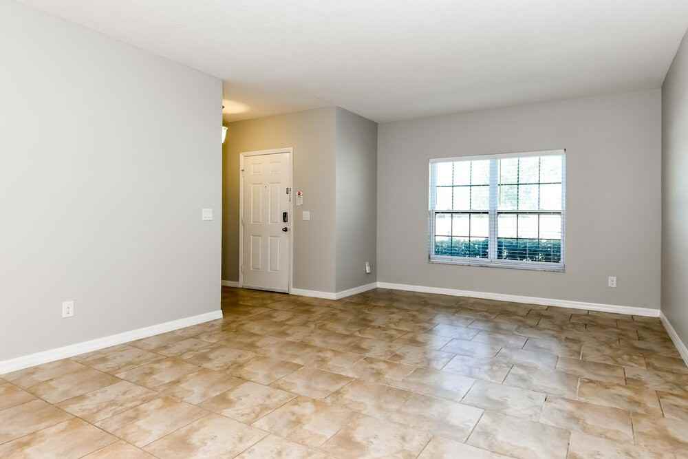346 Vitoria Rd - Photo 4 of 16