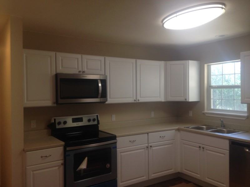 120 Coke St - Photo 2 of 7