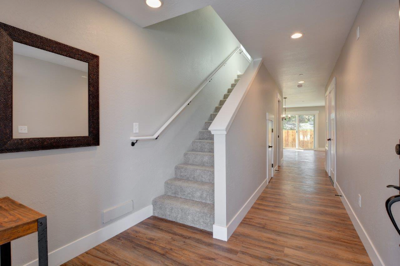 7433 Denman Ct - Photo 2 of 19