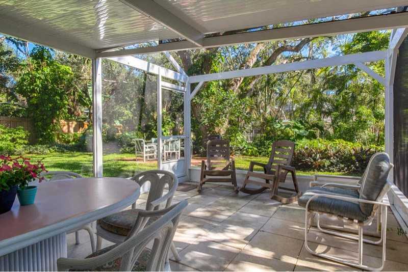 9480 Frangipani Dr - Photo 3 of 20