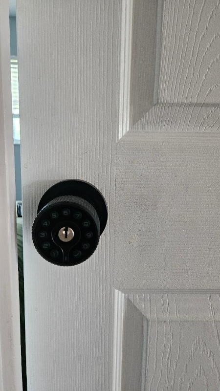 415 Lochmond Dr - Photo 5 of 12