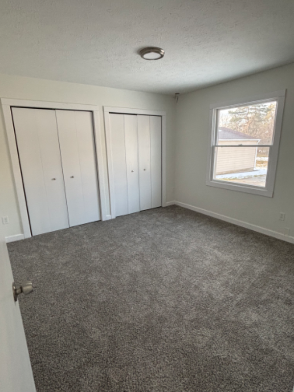 20084 Drake Rd #20084 - Photo 3 of 7