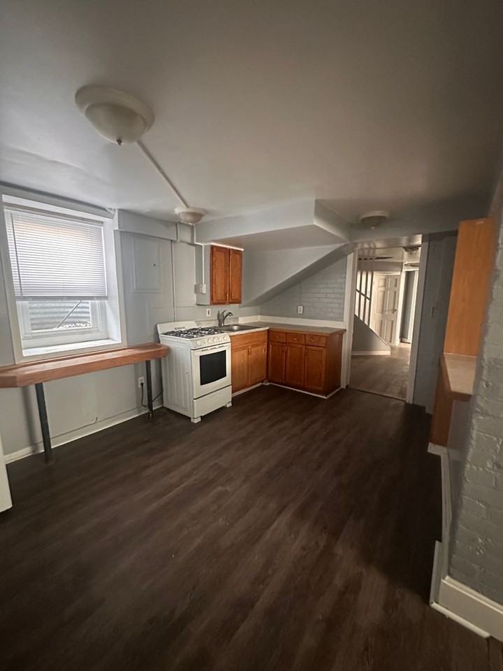 422 Pearl (YPF LLC) - Photo 6 of 10