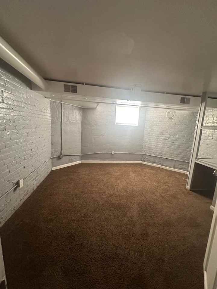 422 Pearl (YPF LLC) - Photo 7 of 10