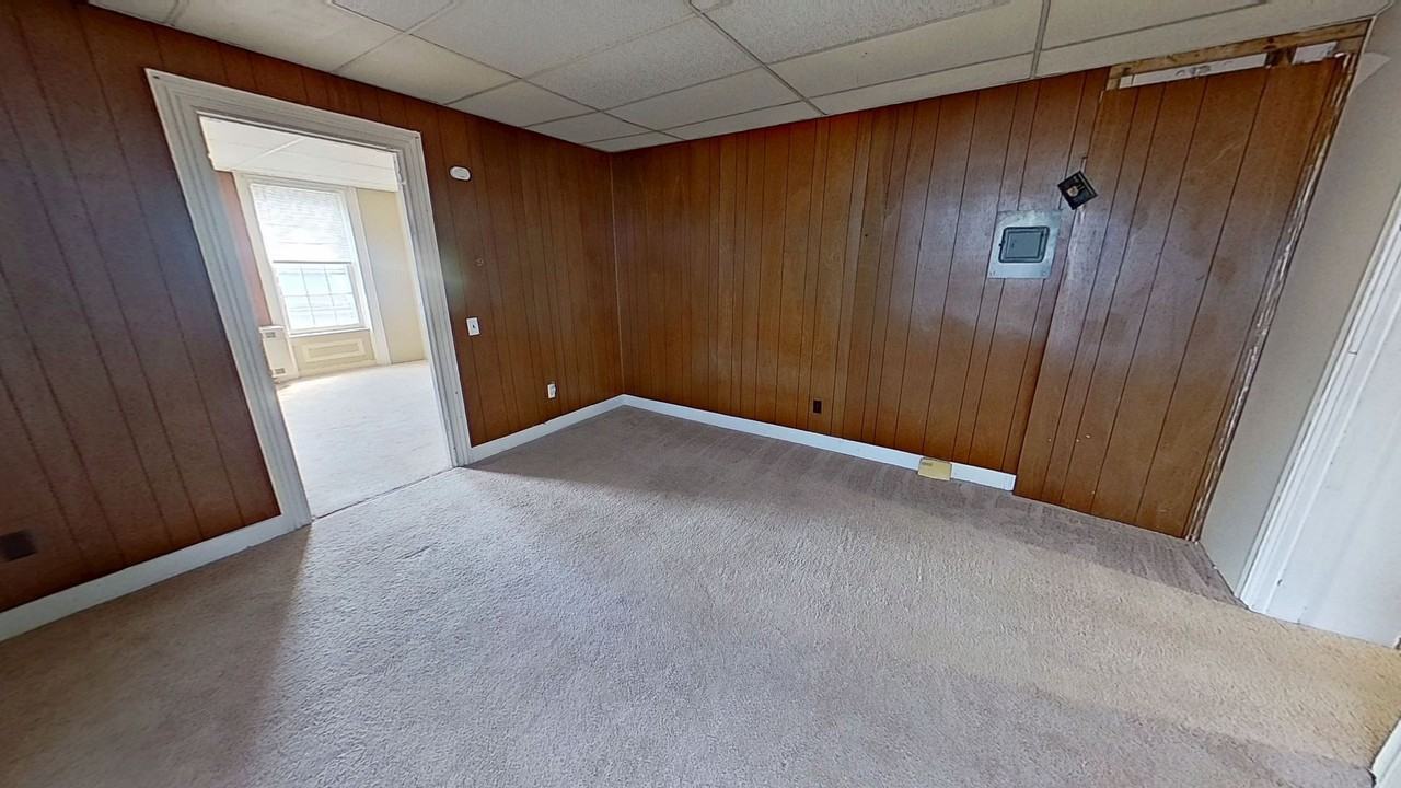 117 Main St - Photo 5 of 8