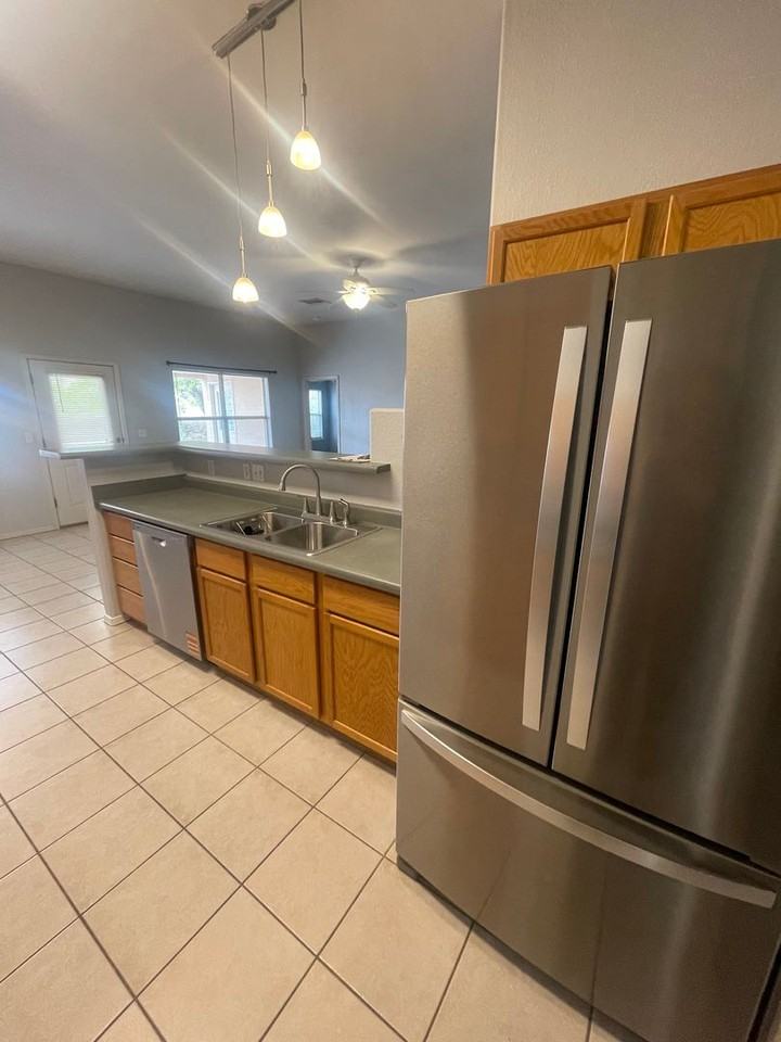 3704 Chromite Ct - Photo 7 of 27