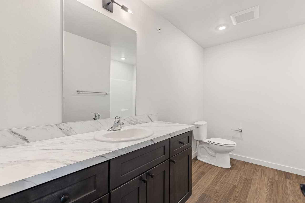 5155 West Side Flats - Photo 7 of 18