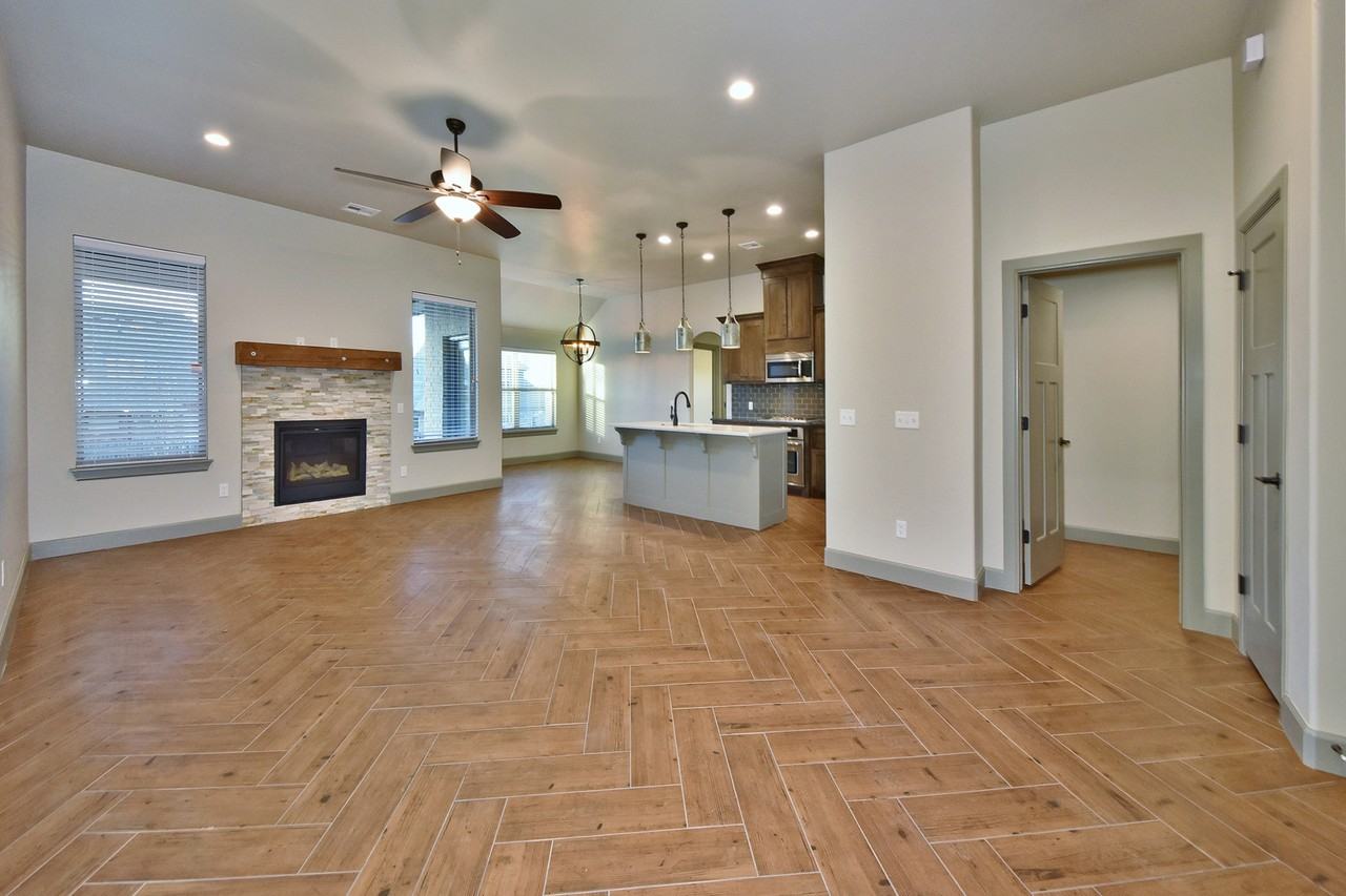 3217 Nw 188th Ter - Photo 3 of 31