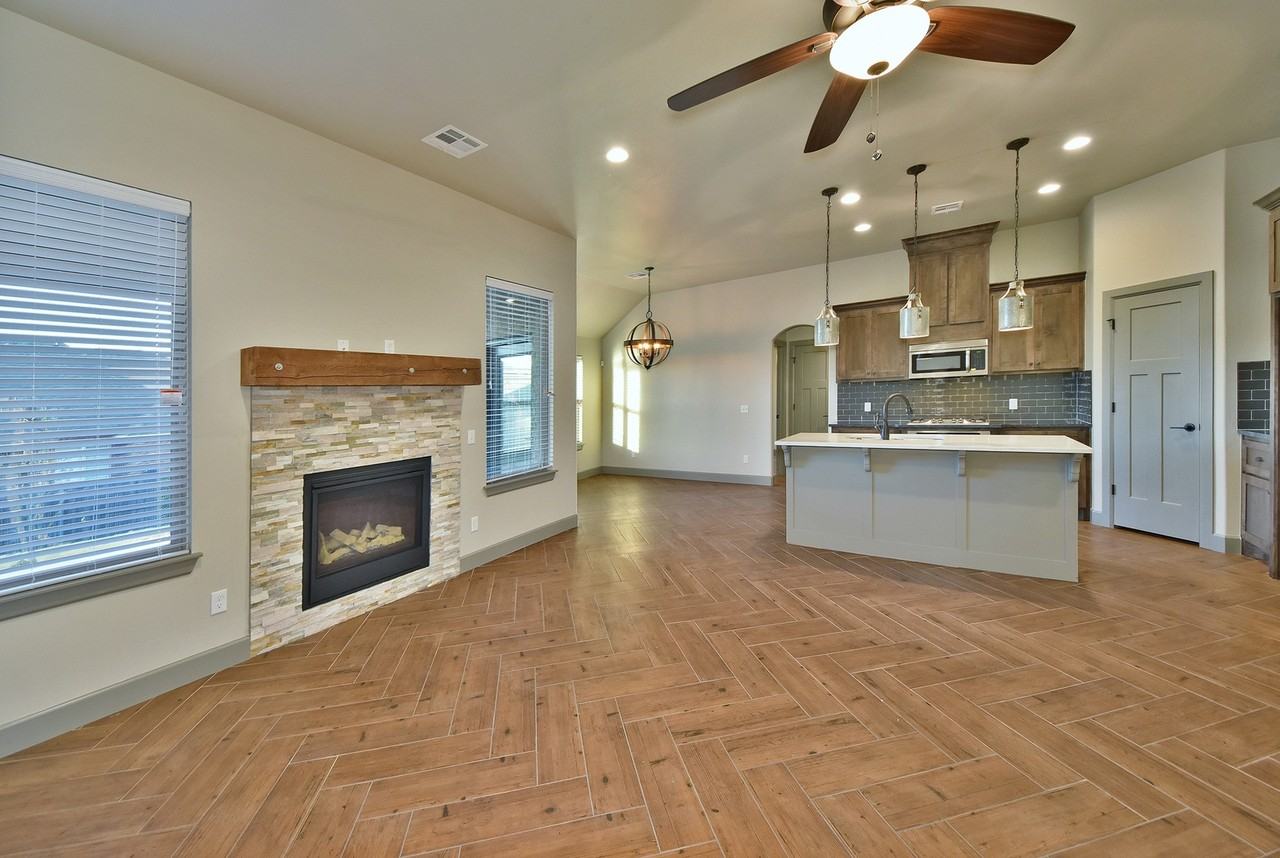 3217 Nw 188th Ter - Photo 4 of 31