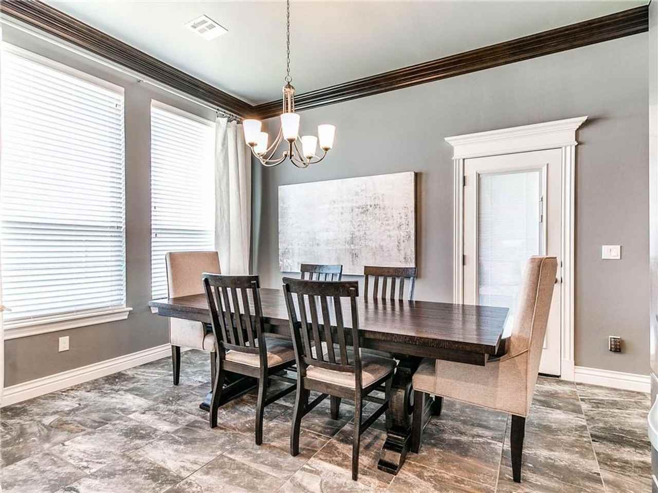 6305 Nw 156th St - Photo 3 of 28