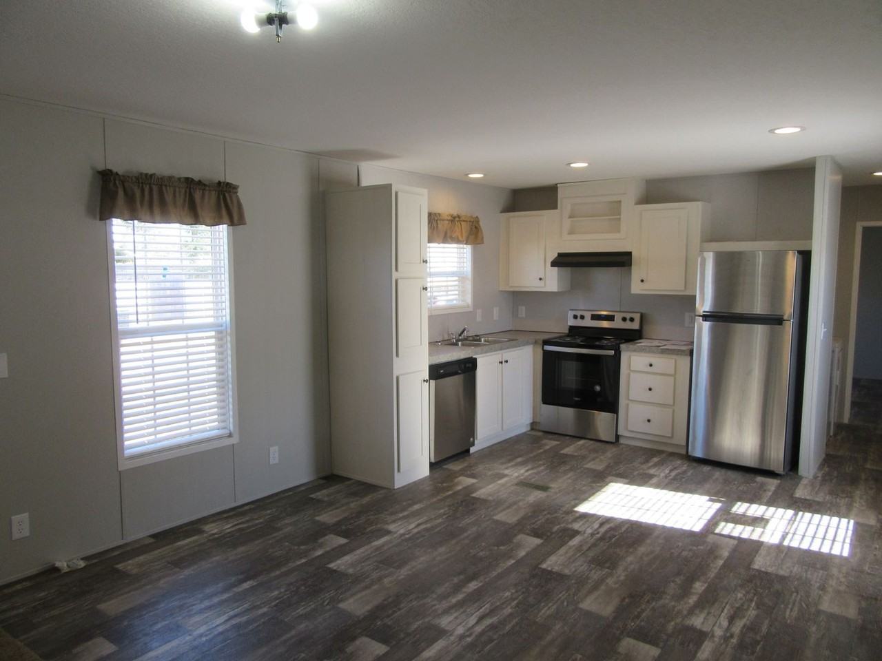 7026 Letohatchee St - Photo 4 of 19