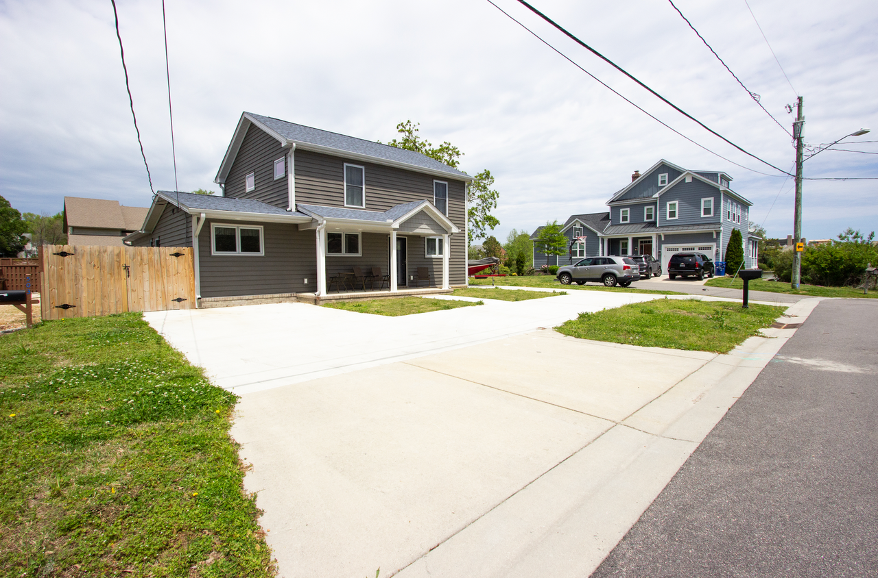 501 Delaware Ave - Photo 2 of 35