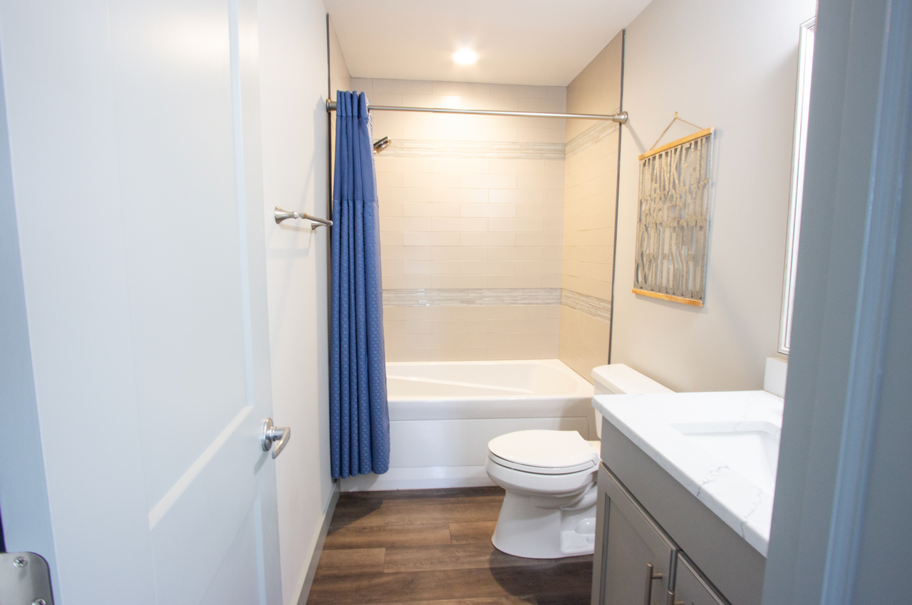 501 Delaware Ave - Photo 7 of 35