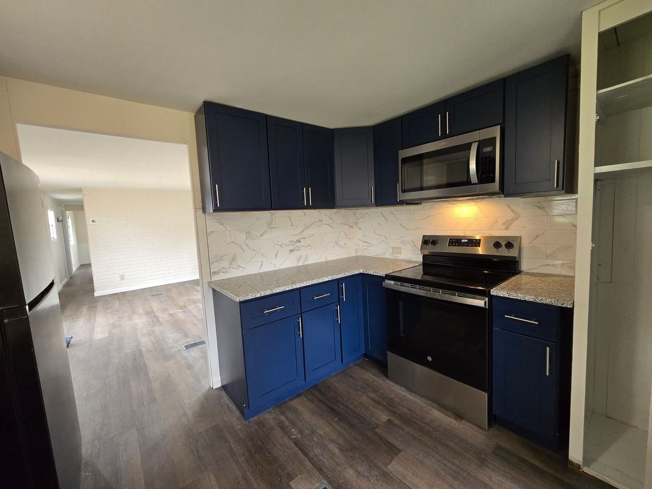 1144 E Stateside Dr - Photo 2 of 13