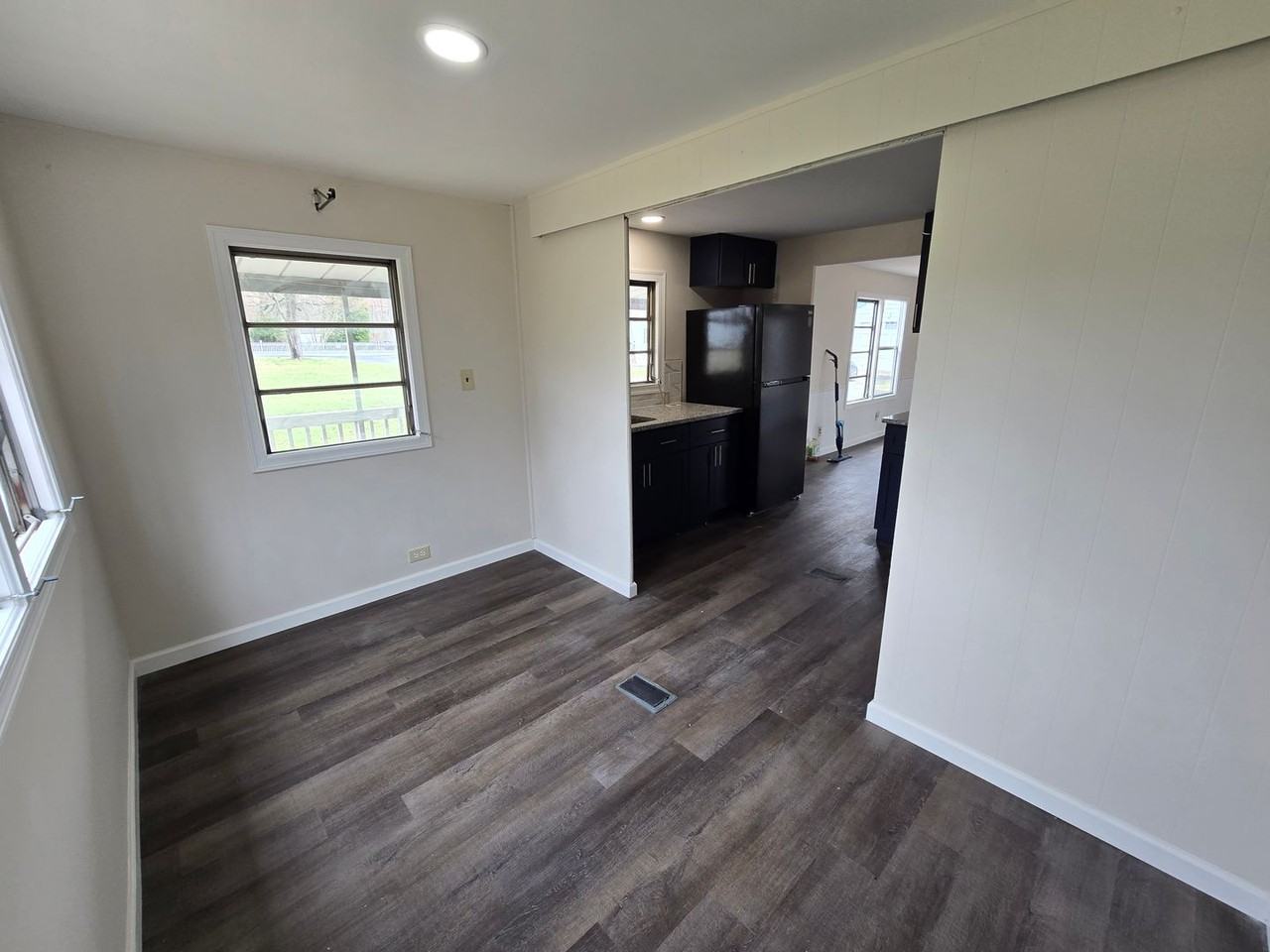1144 E Stateside Dr - Photo 4 of 13