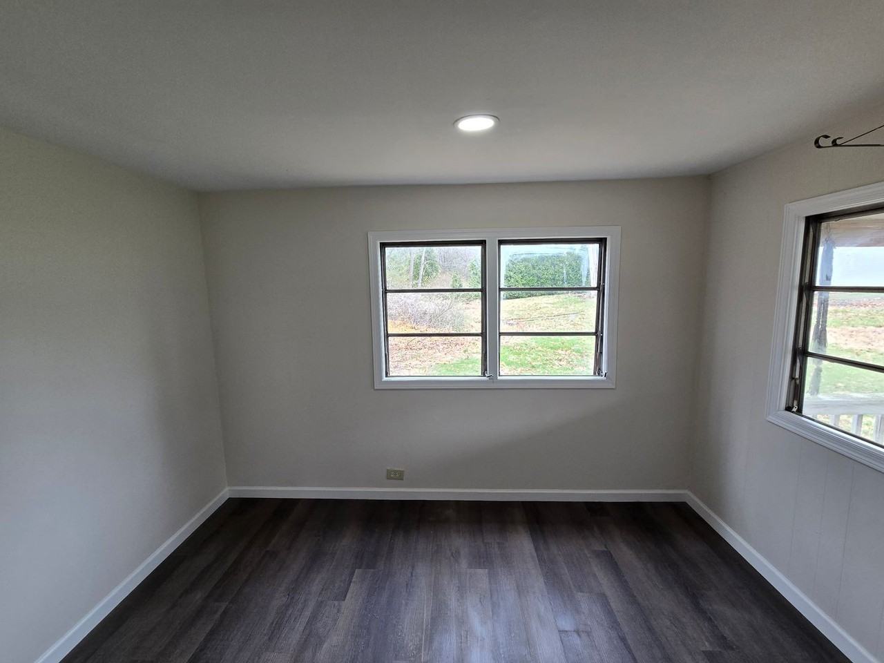 1144 E Stateside Dr - Photo 5 of 13
