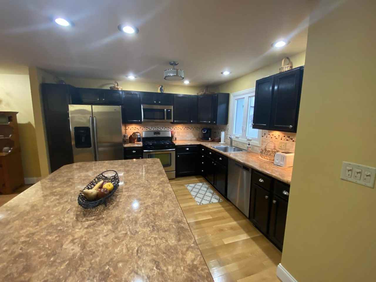 323 S Towanda Ave - Photo 7 of 22