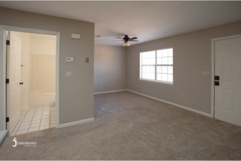 2105 Spence Cir #5 - Photo 2 of 11