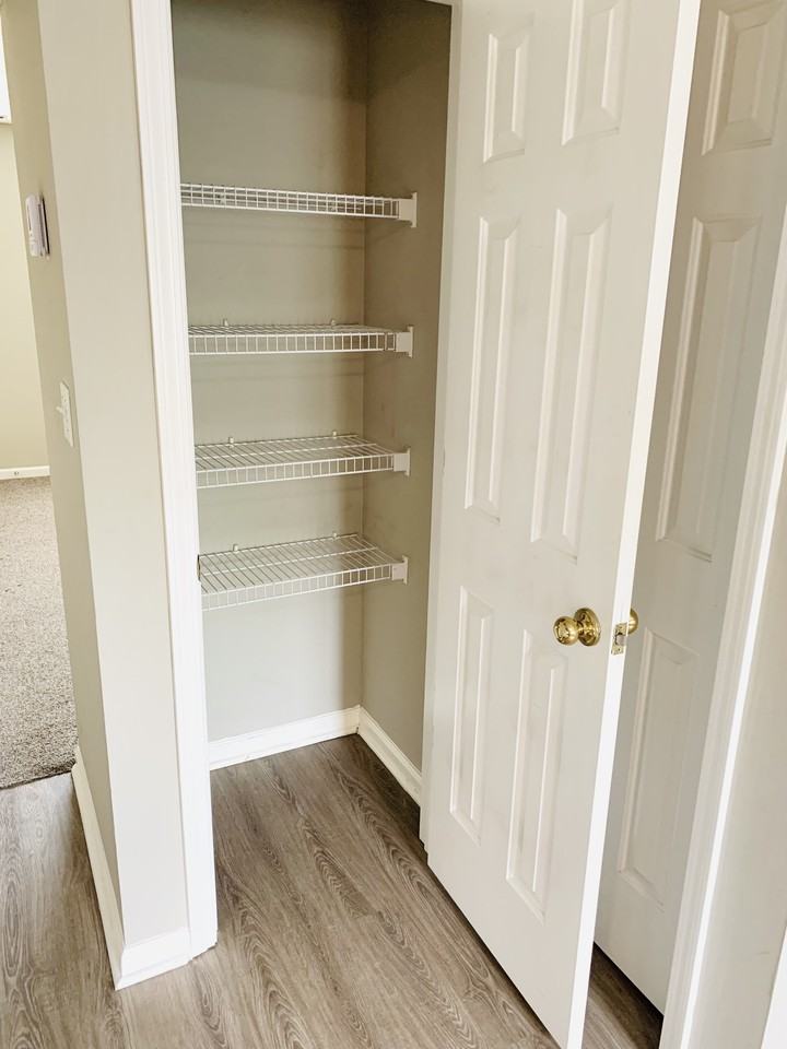 3920 Banyan Ct #B - Photo 4 of 9