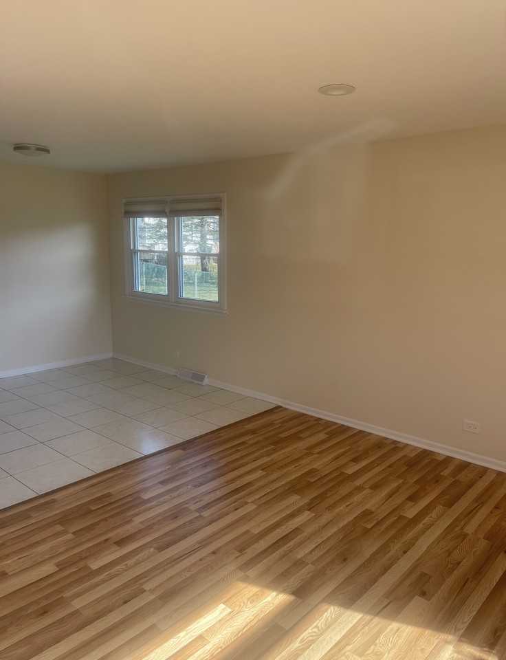 2123 N Haig Ct #NA - Photo 6 of 12