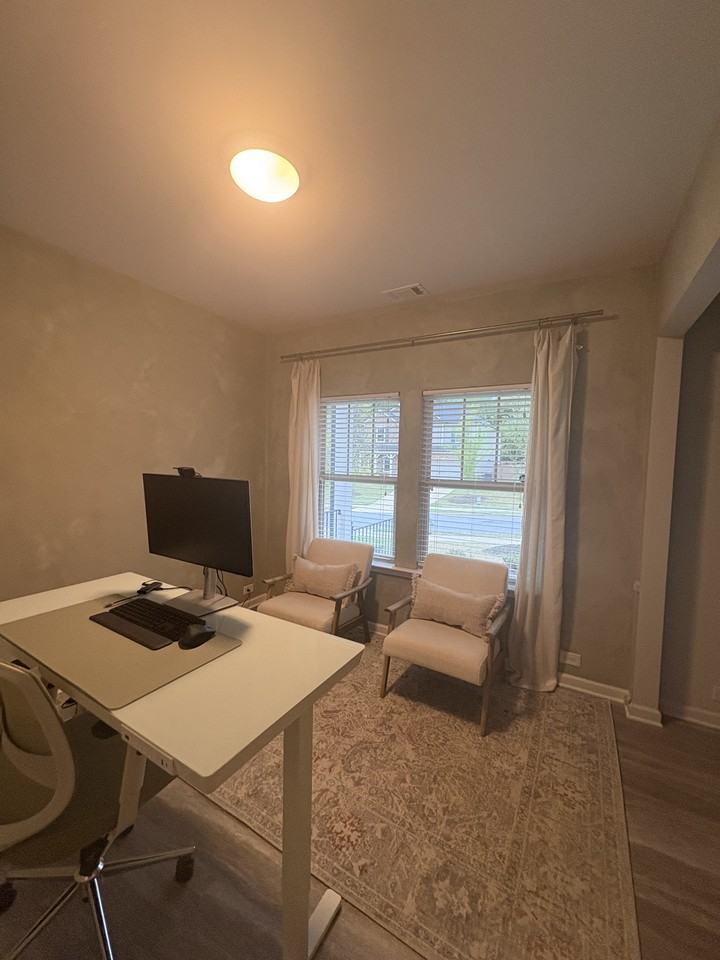 1913 Azure Grove Ct #NA - Photo 3 of 17