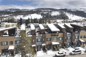 featured image of 276 Lions Gate Dr