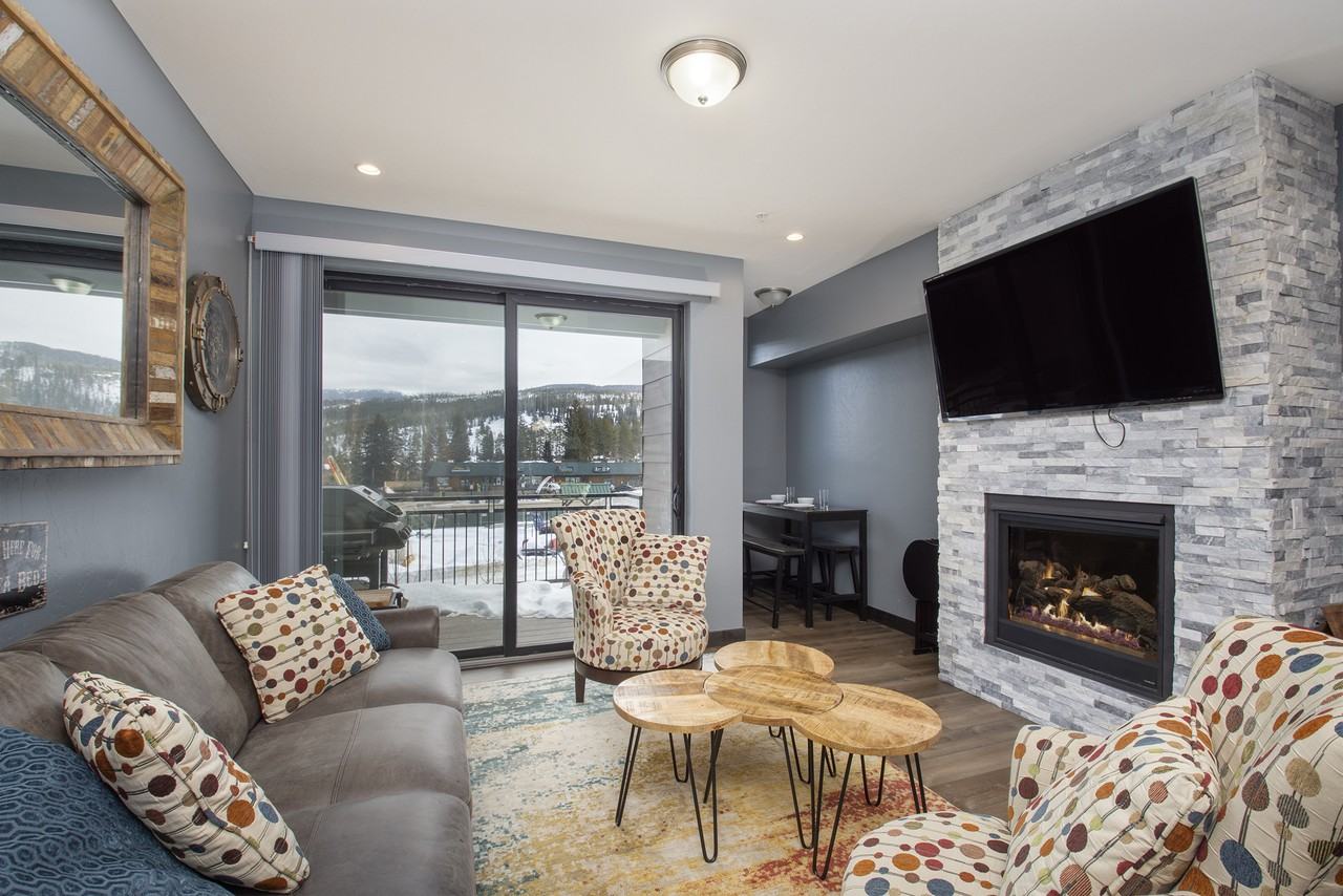 276 Lions Gate Dr - Photo 4 of 13