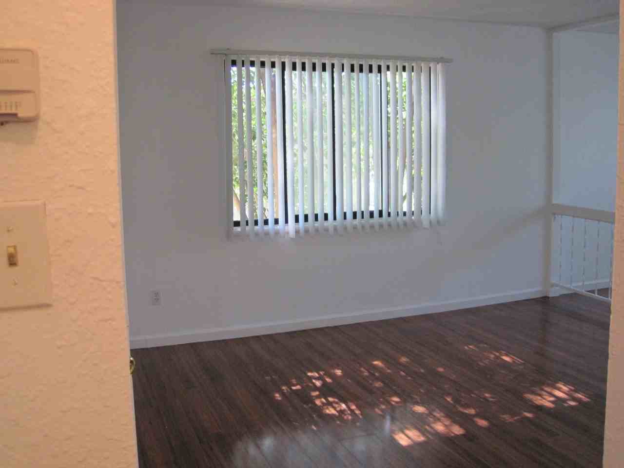 2750 Argyll Ave #B - Photo 5 of 16