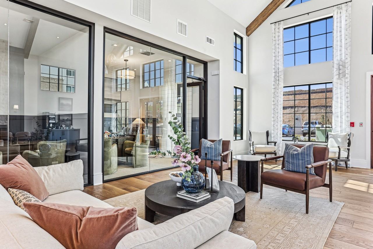 Upland Emerson - Photo 7 of 50